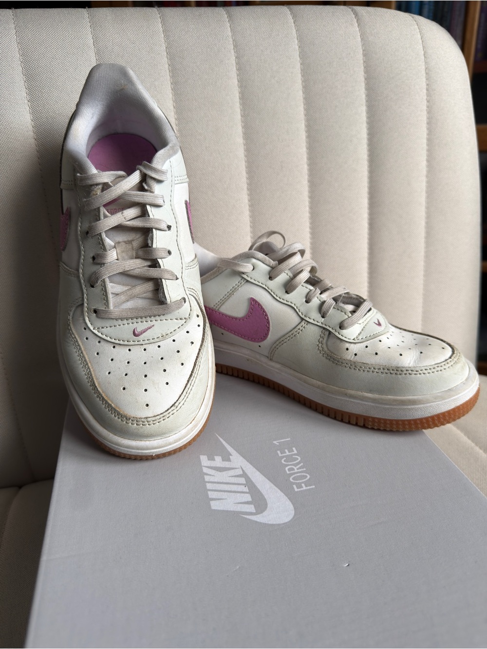 Nike Kids' Force 1 Low White with Pink Swoosh and Gum Sole
